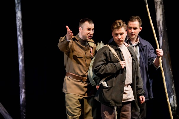 Спектакль «Вам жить дальше»