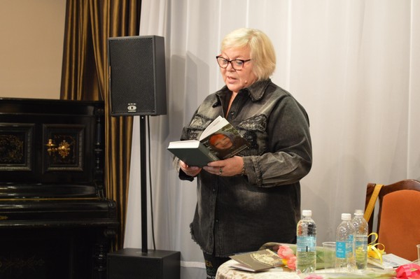 Открытие выставки «Просторно душе – и слагаются в рифмы слова…»