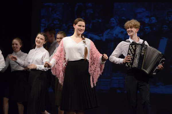 «Концерт фронтовой бригады ТЮЗа 40-ых годов. Реконструкция»