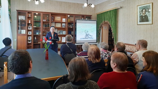 Литературно-музыкальная гостиная «Они зарождались во дни лихолетий»