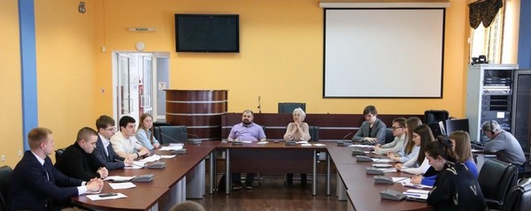Заседание молодежного правового клуба «Человек и закон»