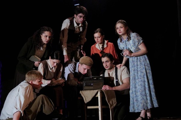 Спектакль «Молодая гвардия»