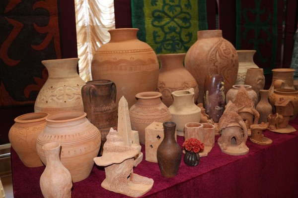 Выставка «Самобытность талантов»