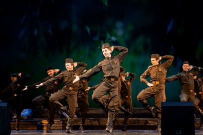 Цветущее сердце земли