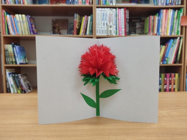 Мастер-класс «Гвоздика Победы»