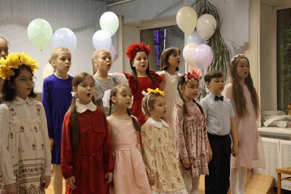 Концерты в рамках родительских собраний вокально–хорового отдела