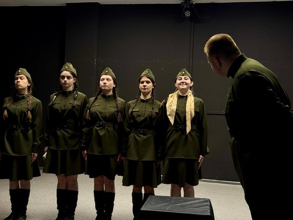 Театральная читка «А зори здесь тихие»