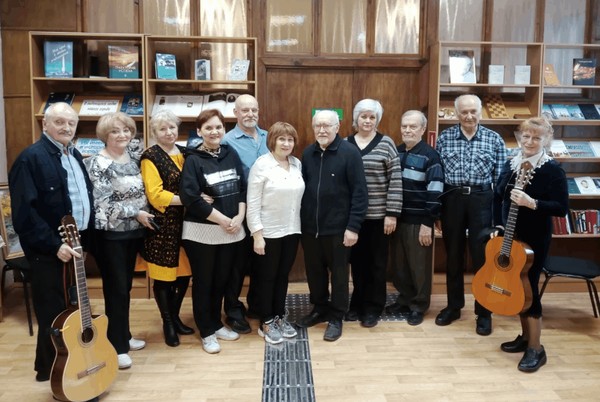 Литературная гостиная «Притяжение творческих людей»: «Строки эти мужества полны»