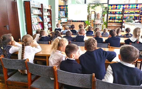 Час мужества «Шли мальчишки не за славой…»