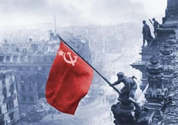 Открытие фотовыставки «О героях былых времен»