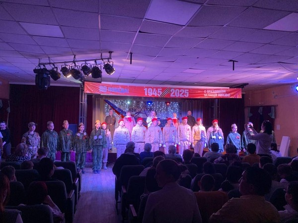 Концертная программа «С праздником Великой Победы!»