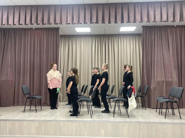 Интерактивная программа «Весенние игры с мячом под музыку»