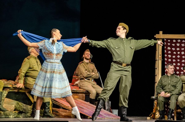 Спектакль «На войне как на войне»