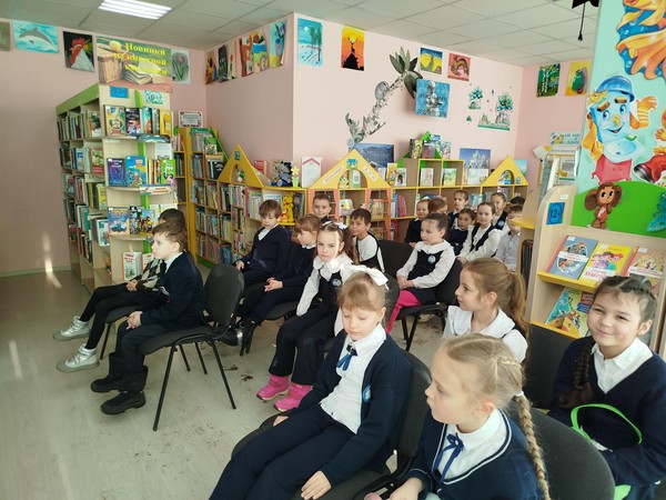 Час истории «Эхо Победы в наших сердцах» ко Дню Победы