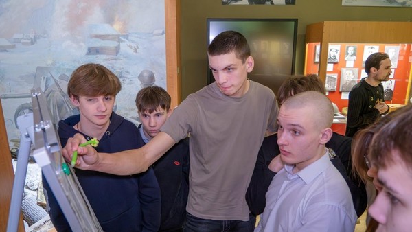 Квест «Этих лет не смолкнет слава»