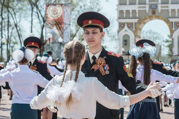 Литературно-музыкальная программа «Вальс Победного дня»