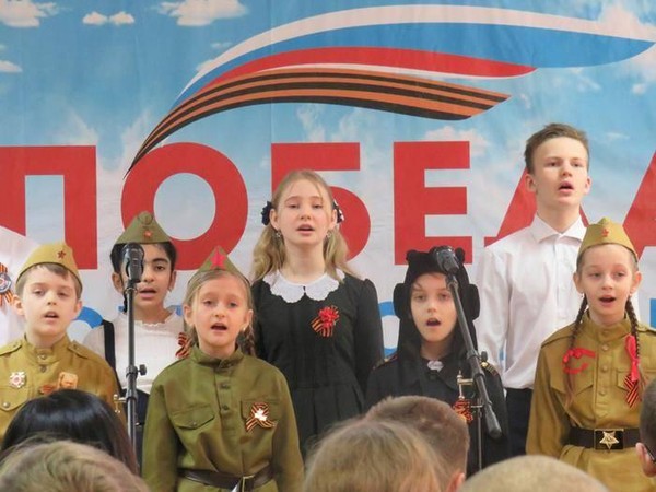 Историко-патриотический час «Под салютом Великой Победы»