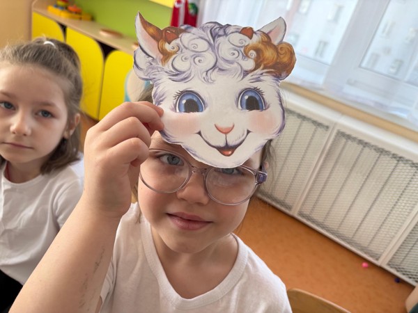 Литературно–игровая программа по проекту «В гостях у сказки»