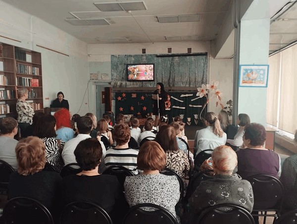 Литературно-музыкальная композиция «Память сильнее времени»