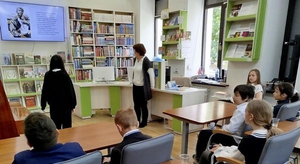 Литературное путешествие «Дорогая сердцу книга о войне»