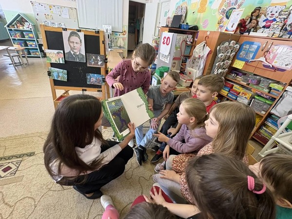 Литературный час «В мир стихов Тукая»