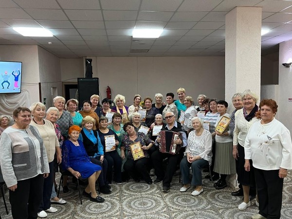 Встречи в клубе «Завалинка»