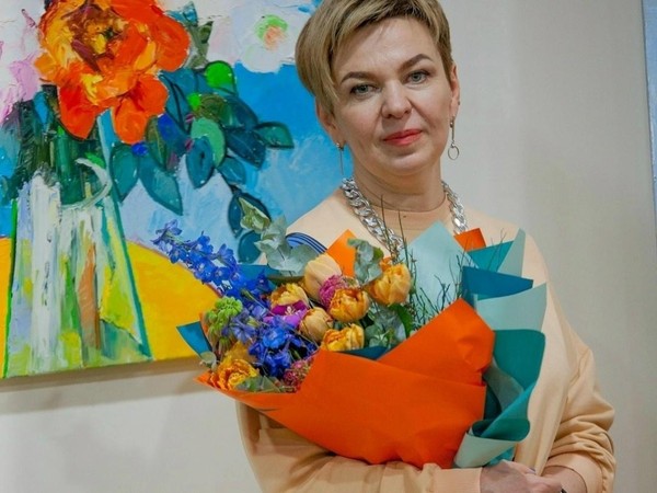 Открытие выставки живописи Юлии Бартеневой