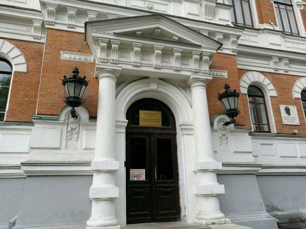 Пензенское художественное училище: забота о памятнике истории круглый год