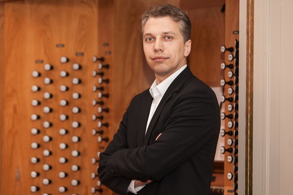 Евгений Авраменко. Диалог эпох