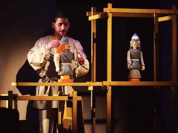 Я родился завтра. Защитник