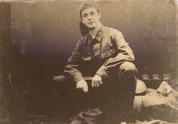 Спектакль «Сороковые, роковые»