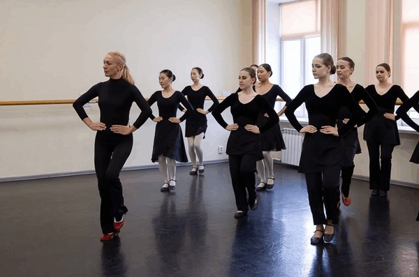 Мастер-класс «Народно-сценический танец»