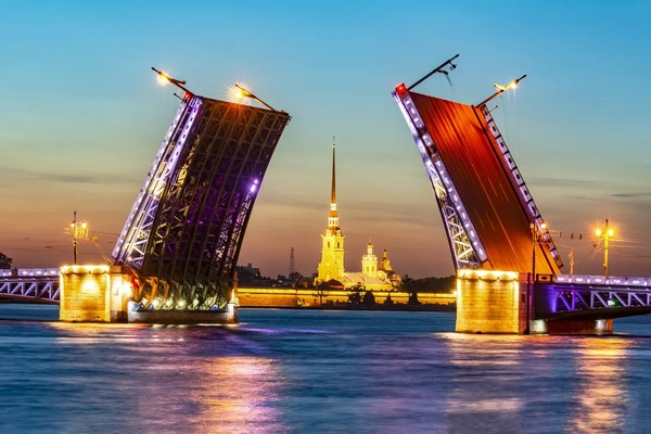 Пять разводных мостов