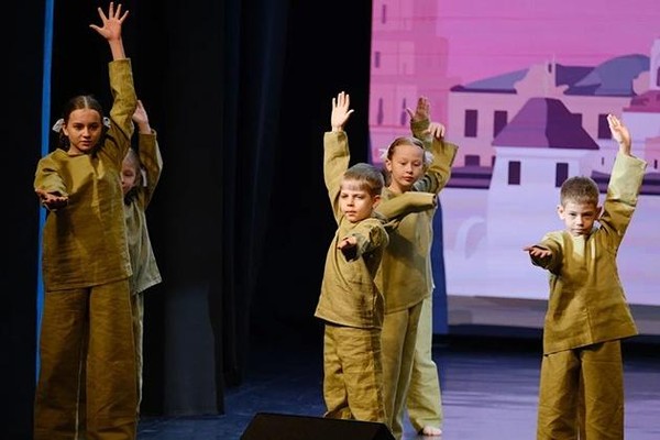 Спектакль «Маленькие герои большой войны»
