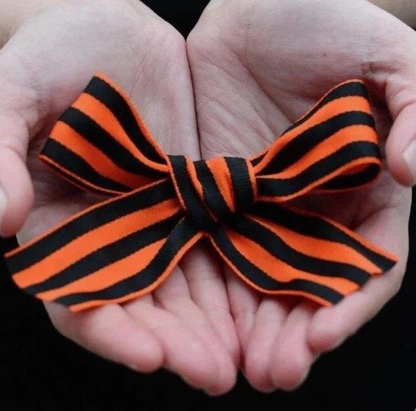 «Георгиевская ленточка»: как творчество и память объединяют Россию и Китай на одной сцене