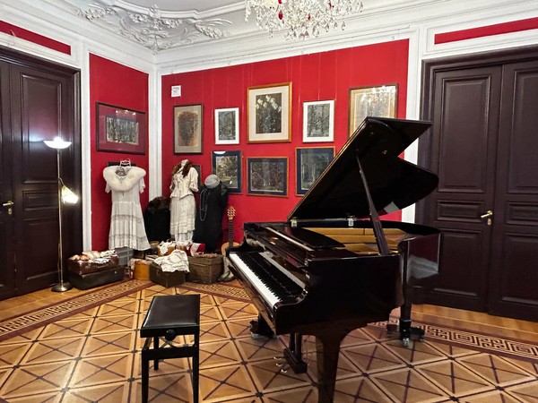 Семья Фроловых. Мозаичная мастерская и блокада