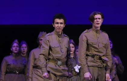 Веселей к победе, веселей. Песни военных лет