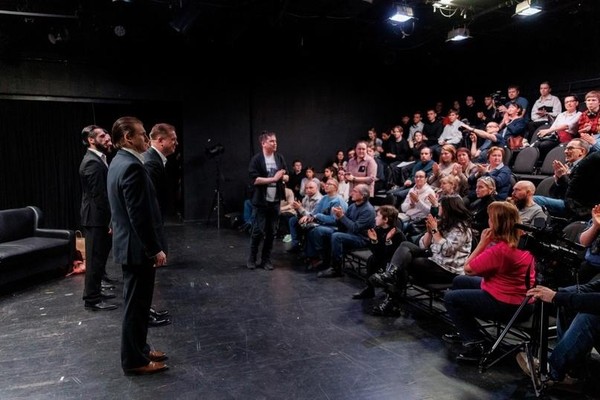 Спектакль «Просто жить»