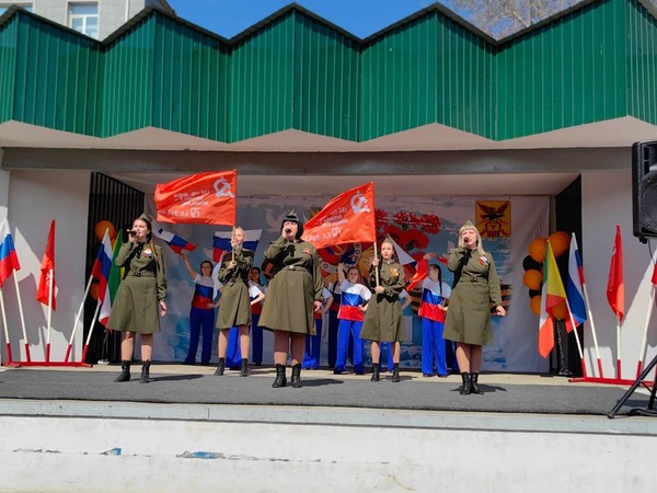 Праздничный концерт «Сияй в веках, Великая Победа!»