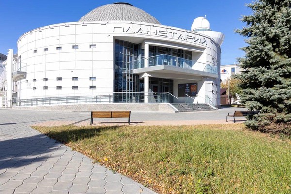 Литературно-визуальный перформанс «Стихи. Победа. Звезды»