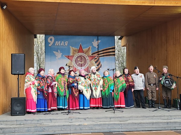 Праздничная Поляна гармонистов «А гармошка играла и пела, чтобы не было больше войны!»