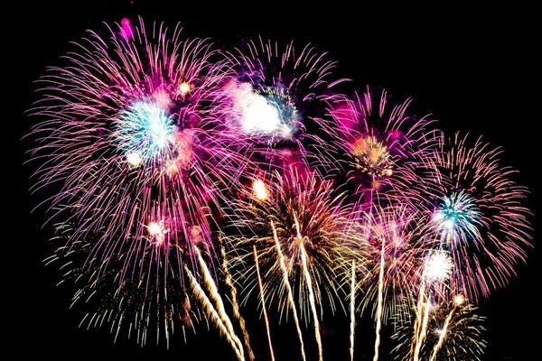 Праздничный концерт «Салют Победы не померкнет»