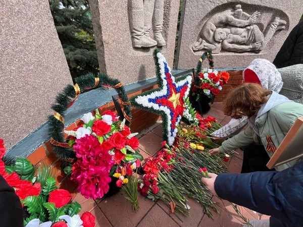 Торжественный митинг «Помним. Гордимся!»