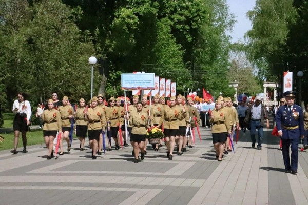 Митинг «Зови же, в память, 45-й»