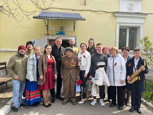 «Эхо войны, эхо жизни: Концерт агитбригады для ветеранов»