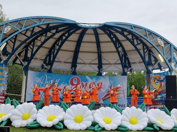 Концертная программа посвящённая Великой Победе в Вов«Не смолкнет слава тех великих лет»