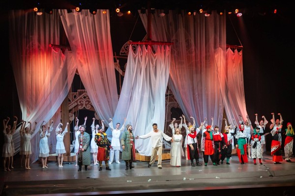 Мюзикл «Летучий корабль»