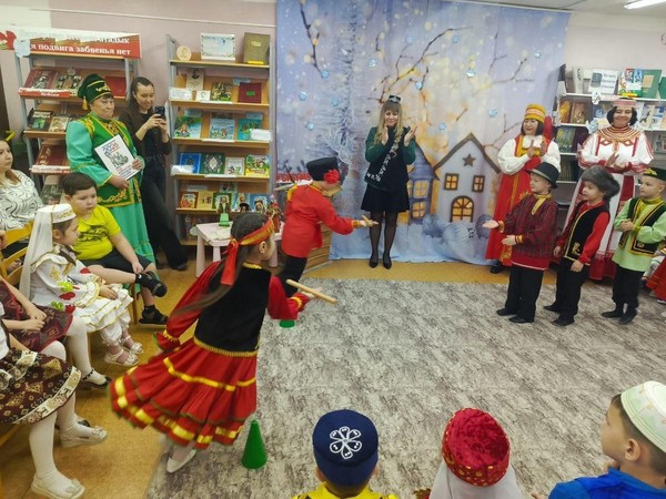Праздник «Краски детства»