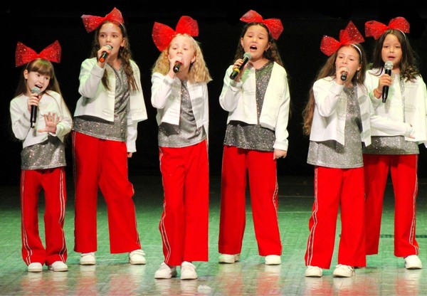 Отчетный концерт студий детского центра «Гураненок»