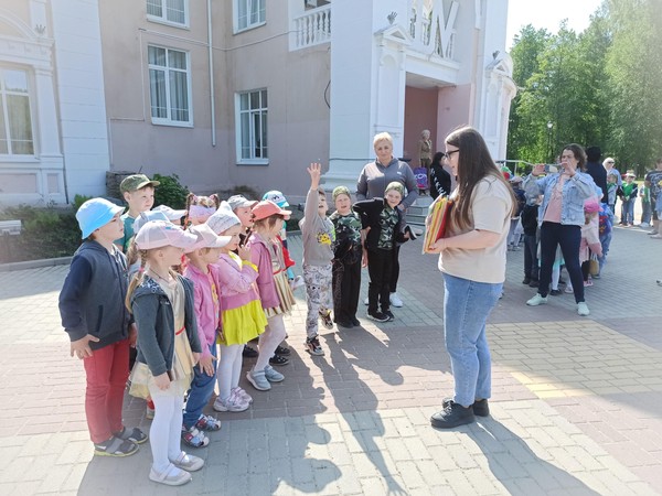 Акция «Пусть детство звонкое смеется»